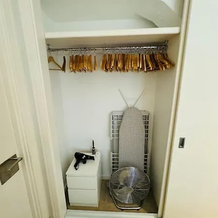 Apartman Skyline View Flat With Parking Bristol