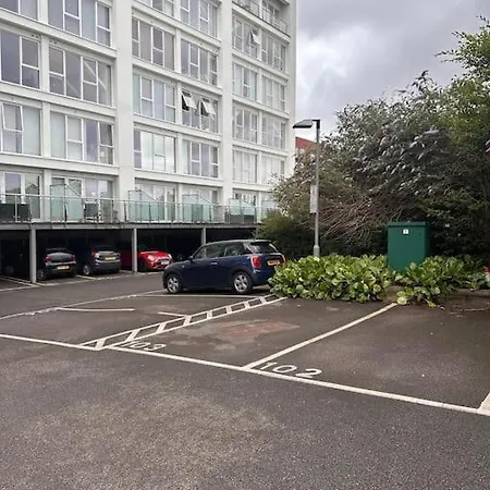 Apartman Skyline View Flat With Parking Bristol